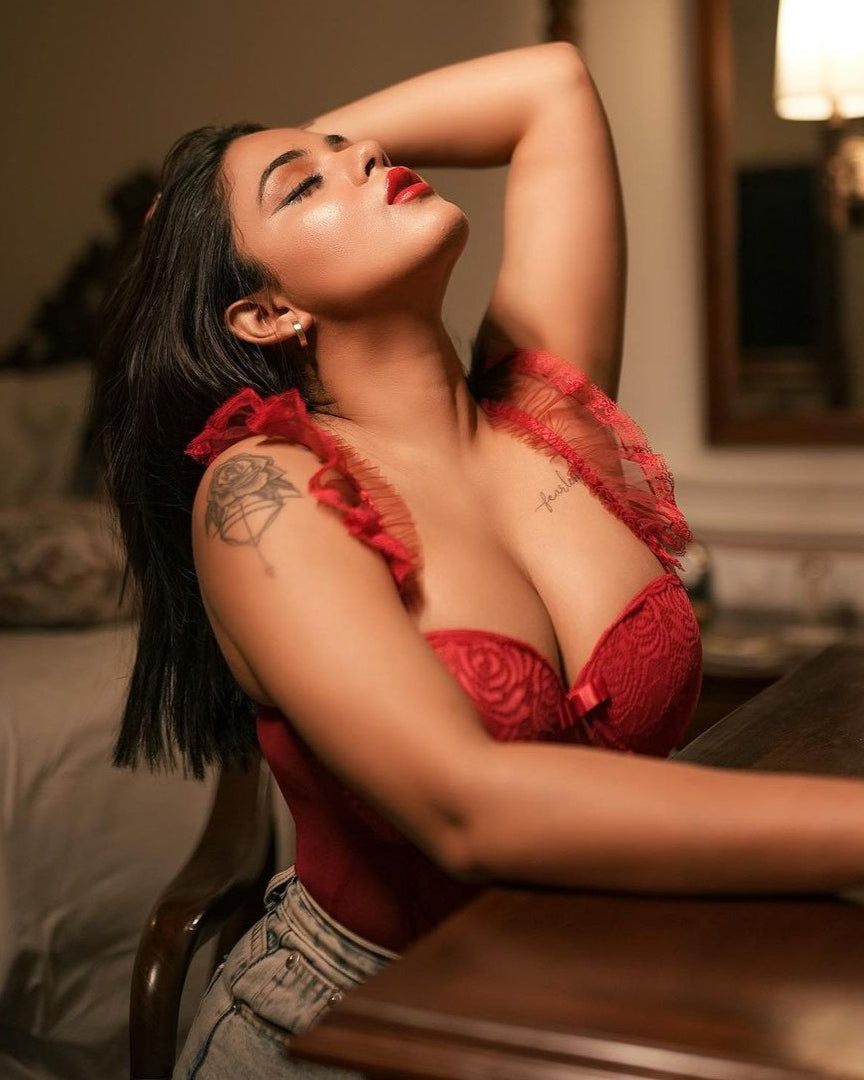 Slay the Scene Bustier Lingerie Set